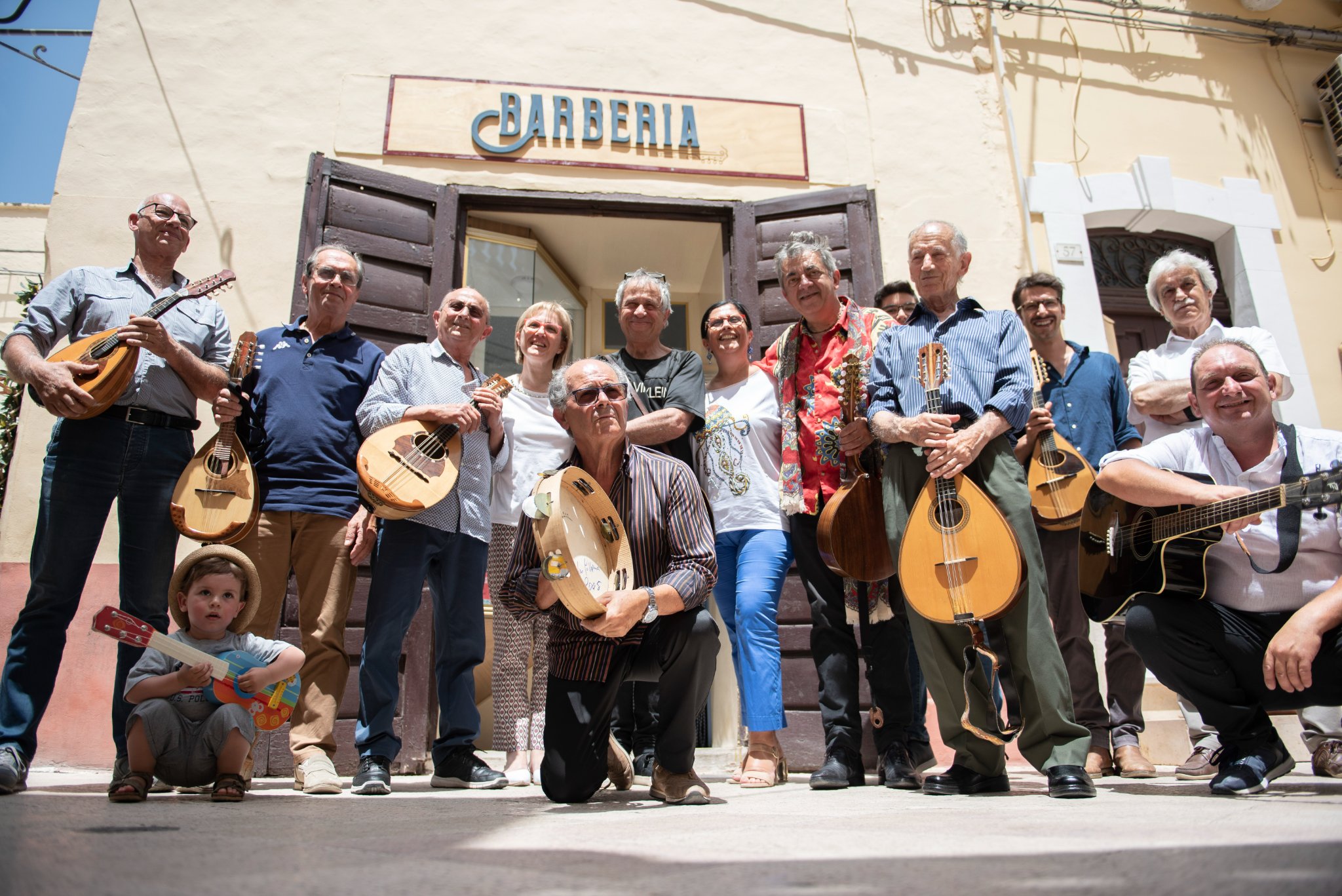 Música nos Salões: o Festival nas barbearias de San Vito dei Normanni