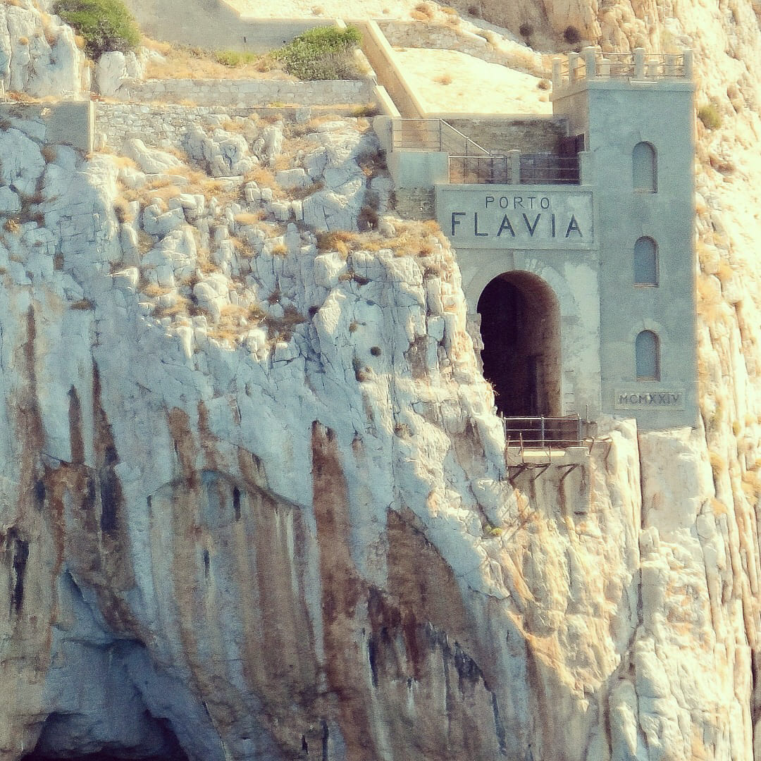 Masua-Porto-Flavia-vistadalmare_NicoleR