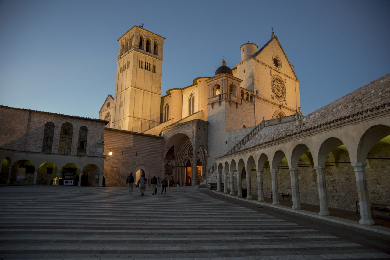 assisi-centro-storico-basilica-di-san-francesco