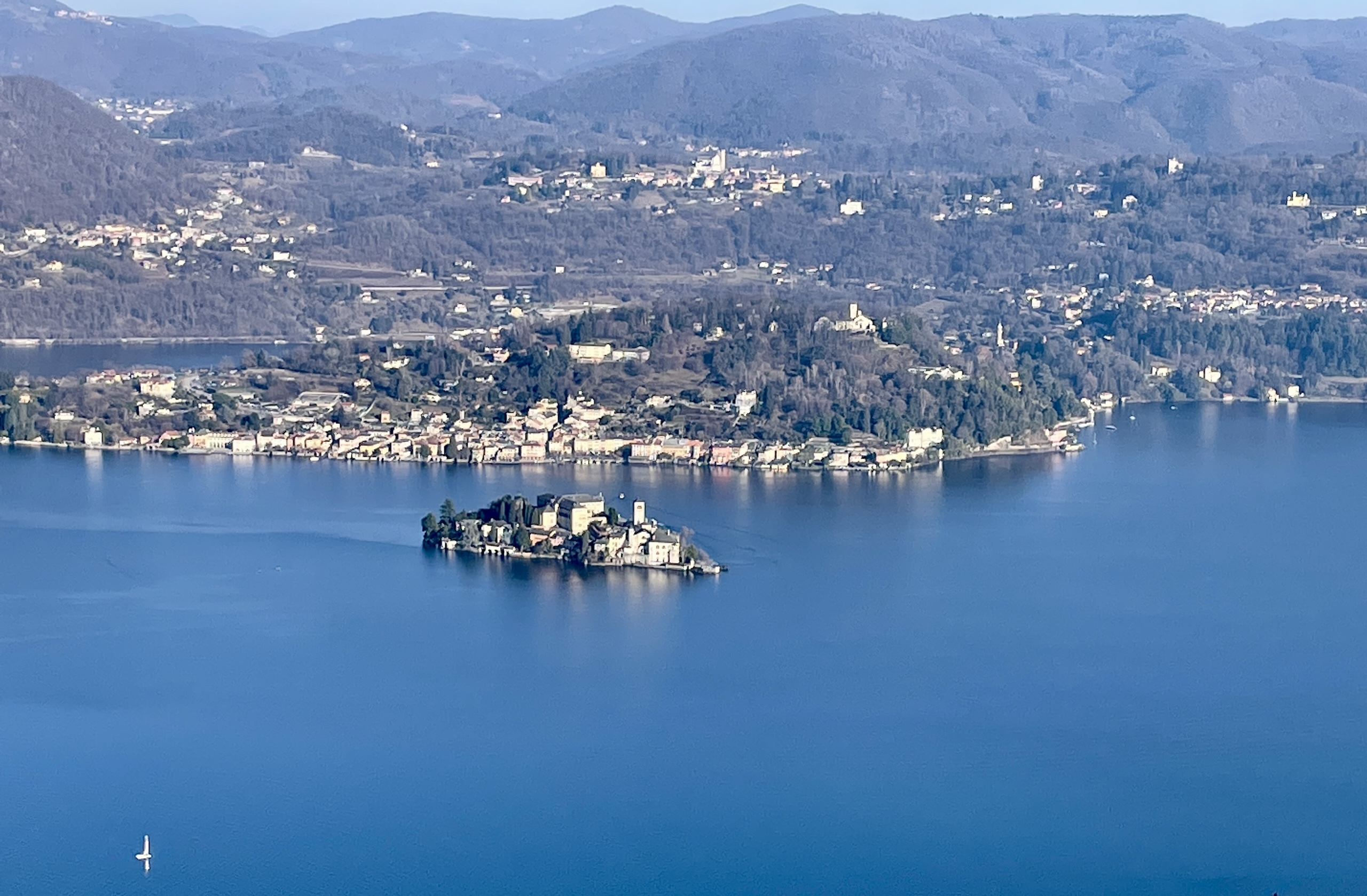 lago_orta_itinerari_copertina